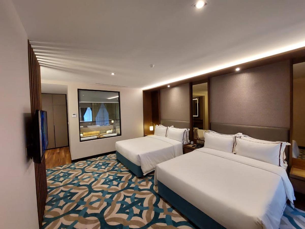 Christee Suites Hotel Malacca Eksteriør bilde