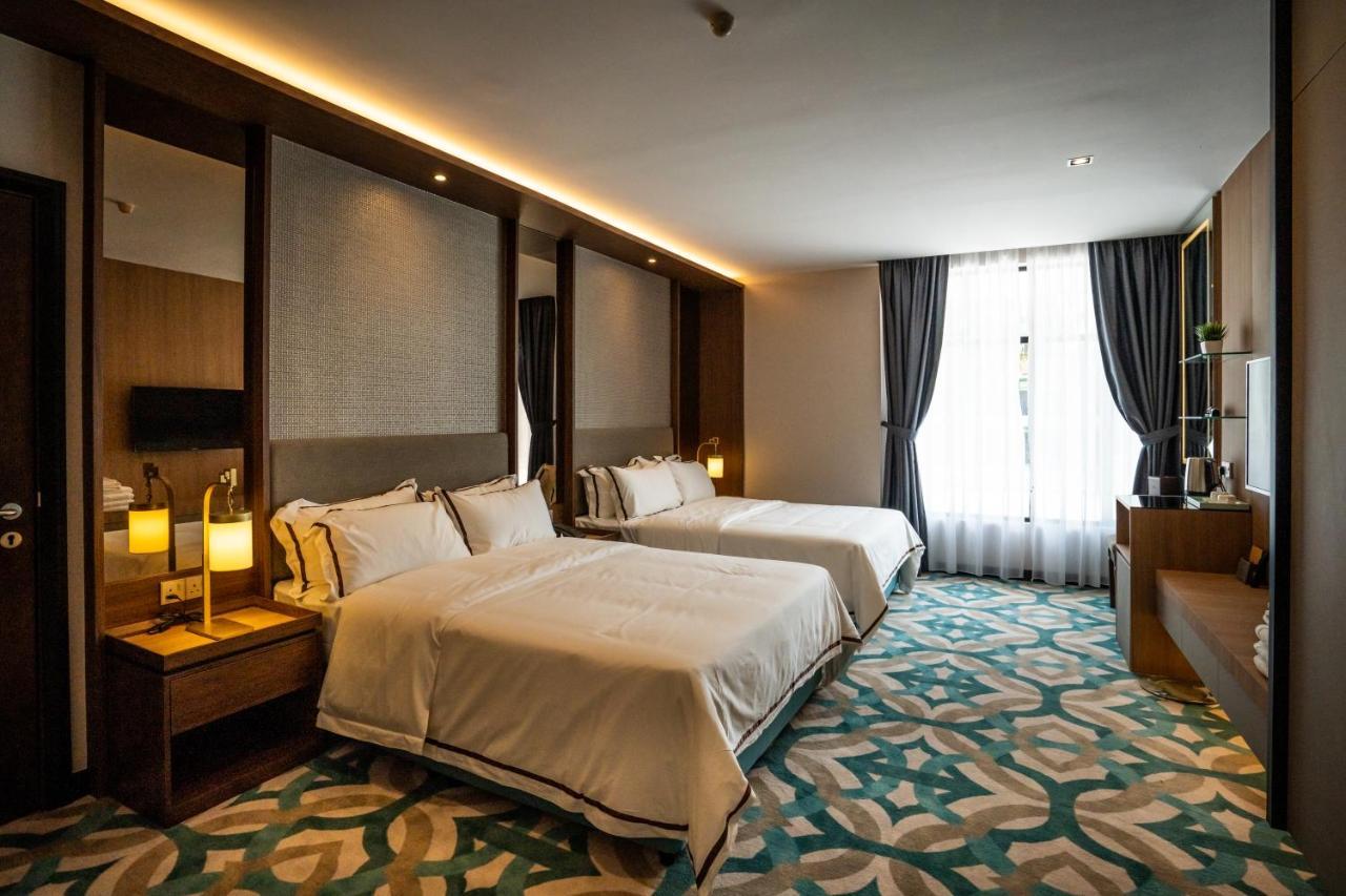 Christee Suites Hotel Malacca Eksteriør bilde