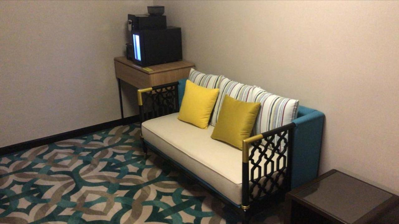 Christee Suites Hotel Malacca Eksteriør bilde